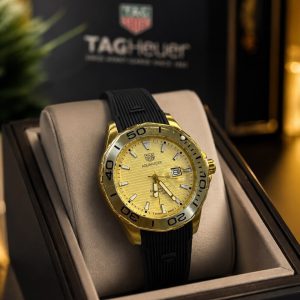 Alternative view of TAG HEUER N23 TH-005