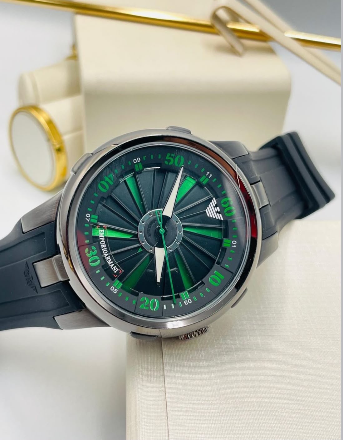 Armani Speedwy - Imagem 2